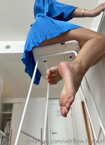 adriana.feetgirl