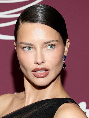 Full leaked Adriana lima private onlyfans photo