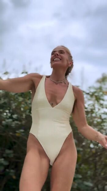 Full leaked Adriane galisteu private onlyfans photo