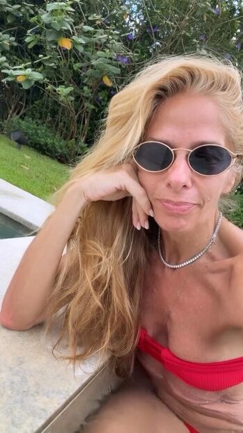 Full leaked Adriane galisteu private onlyfans photo