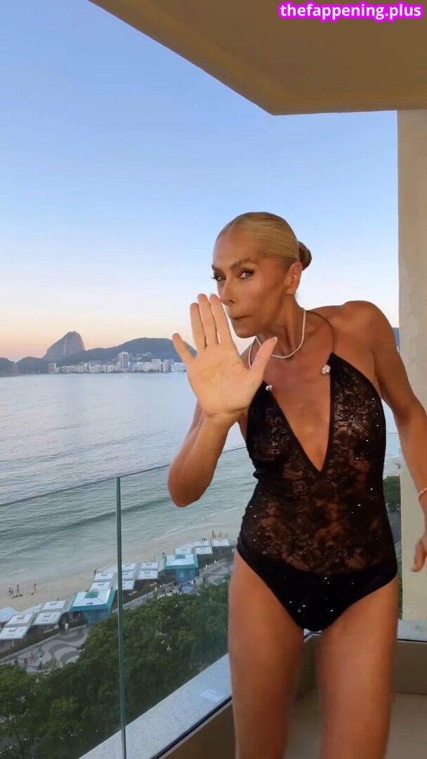 Adriane Galisteu / galisteuoficial Nude OnlyFans Photo #366
