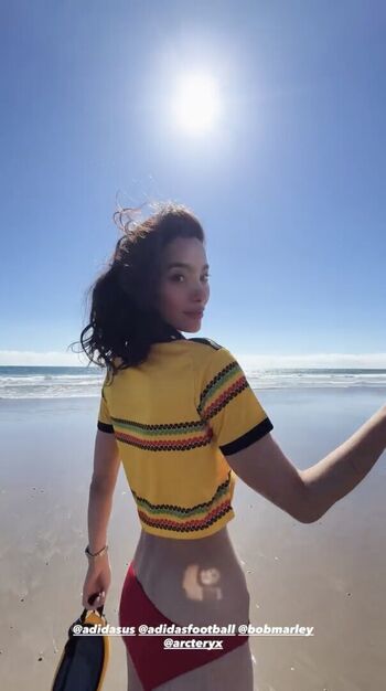 Full leaked Adrianne ho private onlyfans photo