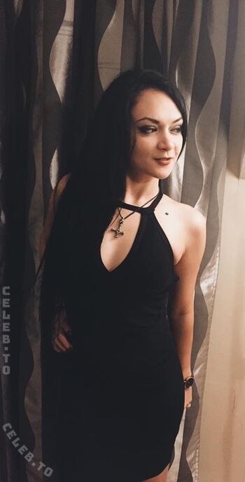 Full leaked Adrienne cowan private onlyfans photo