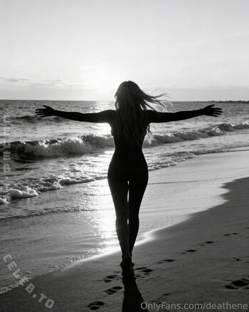 Full leaked Aelarax private onlyfans photo