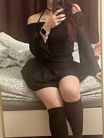 Full leaked Aerylla va private onlyfans photo