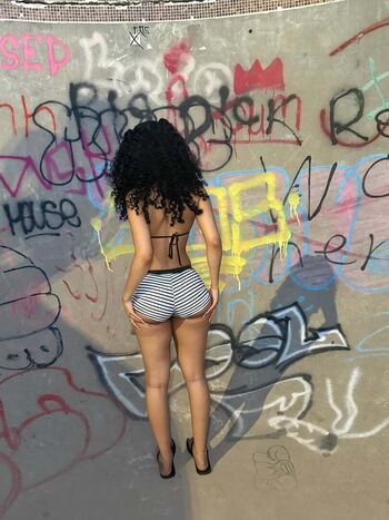 Full leaked African booty meat page private onlyfans photo