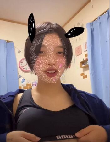 Full leaked Ahoo private onlyfans photo