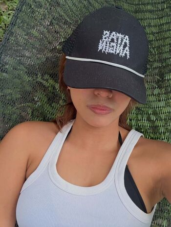 Full leaked Aienabatrisaa private onlyfans photo