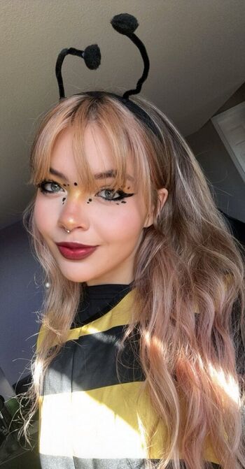 Full leaked Aiiygatorz private onlyfans photo