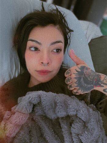 Full leaked Aileensenpaireacts private onlyfans photo