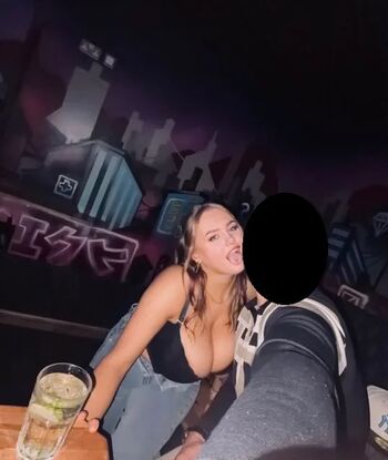 Full leaked Aimee b private onlyfans photo