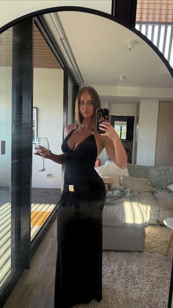 Full leaked Aimee rose private onlyfans photo