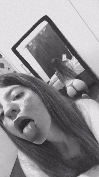 Full leaked Ain almada private onlyfans photo