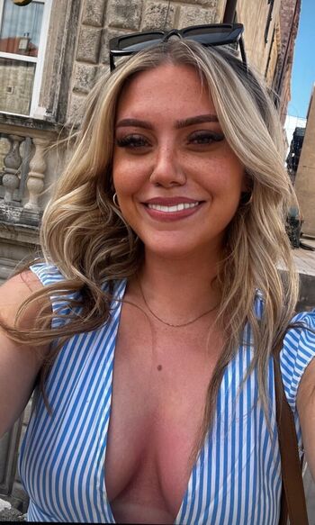 Full leaked Aine donaghy page private onlyfans photo