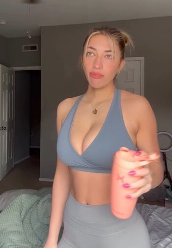 Full leaked Ainsley nutter private onlyfans photo