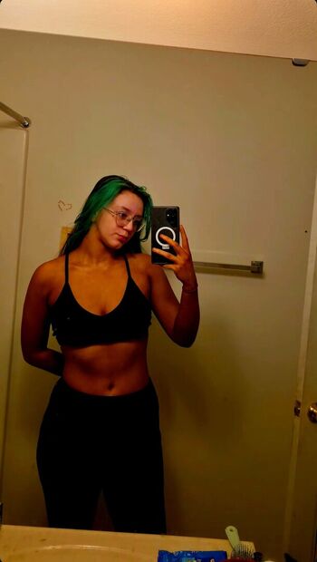 Full leaked Airica demia page private onlyfans photo