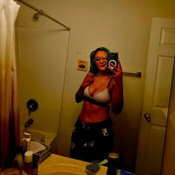 Full leaked Airica demia page private onlyfans photo