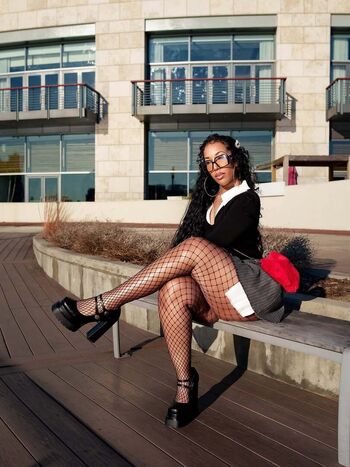 Full leaked Aishaaamarie private onlyfans photo