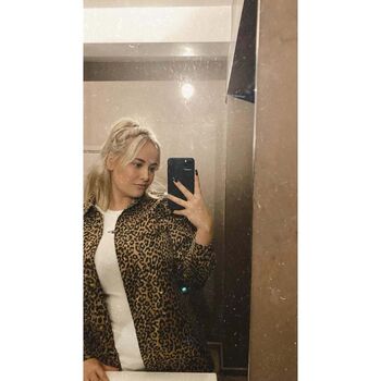 Full leaked Aisling norman page private onlyfans photo