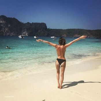 Full leaked Aj bunker private onlyfans photo