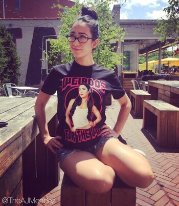 Full leaked Aj lee page private onlyfans photo