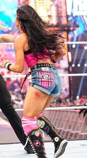 AJ Lee