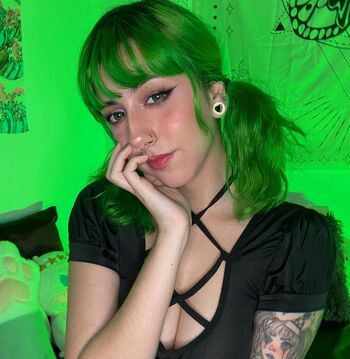 Full leaked Akemiangel page private onlyfans photo