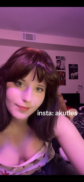 Akutles