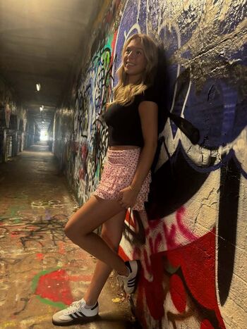 Full leaked Alainza page private onlyfans photo
