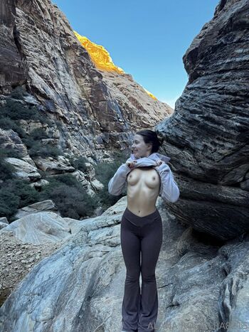 Full leaked Alanarose page private onlyfans photo