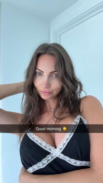Full leaked Alannalouise  page private onlyfans photo