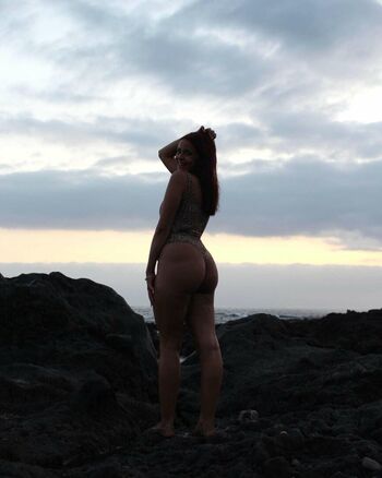 Full leaked Alba mederos private onlyfans photo