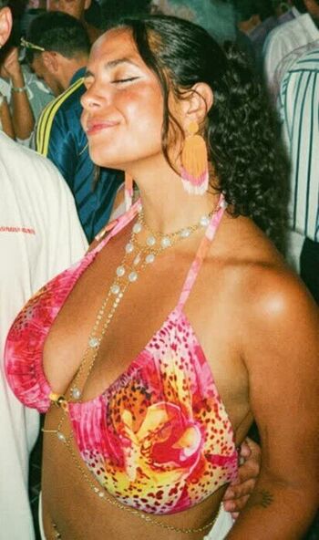 Full leaked Albaagdiazz private onlyfans photo