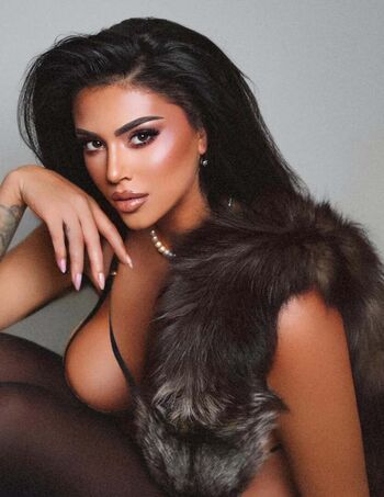 Full leaked Alesia bami private onlyfans photo