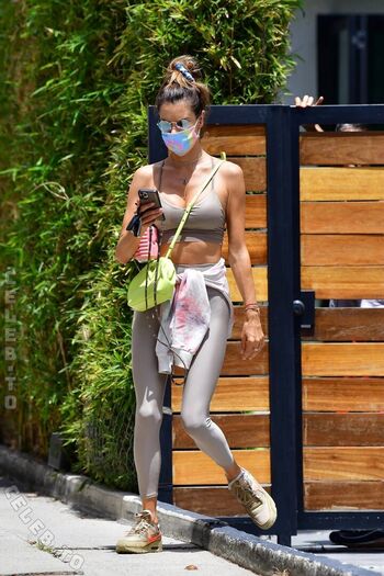 Full leaked Alessandra ambrosio  page private onlyfans photo