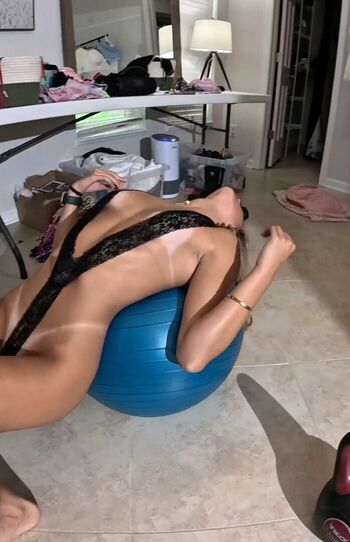 Full leaked Alessandra liu  page private onlyfans photo