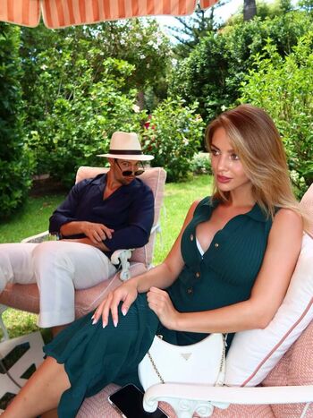 Full leaked Alexa breit  page private onlyfans photo