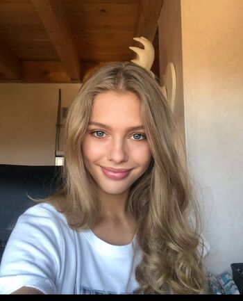 Full leaked Alexa breit  page private onlyfans photo