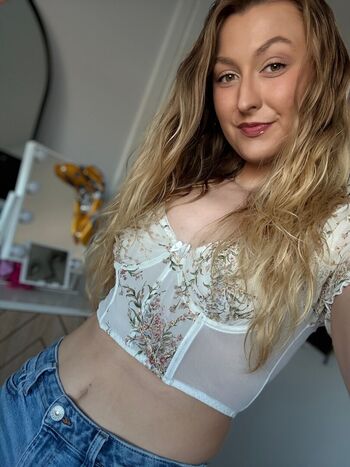 Full leaked Alexa grace private onlyfans photo