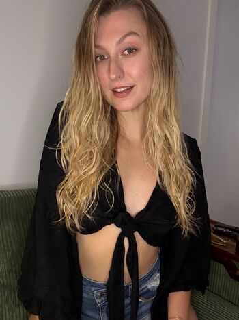 Full leaked Alexa grace private onlyfans photo