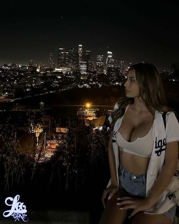 Full leaked Alexalovemodel page private onlyfans photo