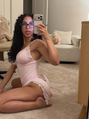 Full leaked Alexi johnson private onlyfans photo
