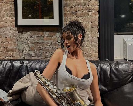 Full leaked Alexis carrington page private onlyfans photo