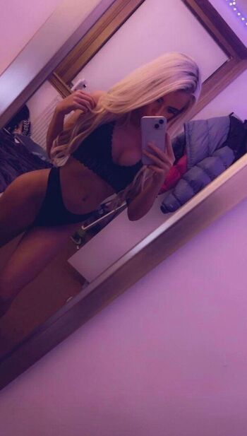 Full leaked Alexis finlay private onlyfans photo