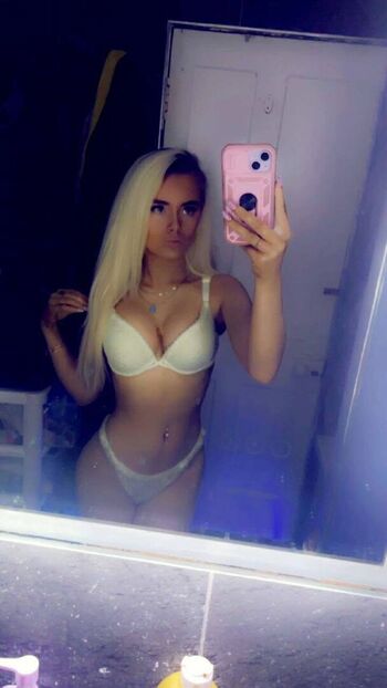 Full leaked Alexis finlay private onlyfans photo