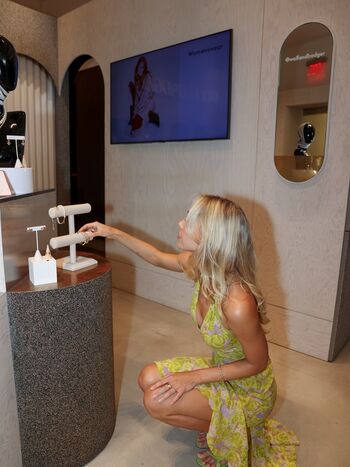 Full leaked Alexis ren  page private onlyfans photo