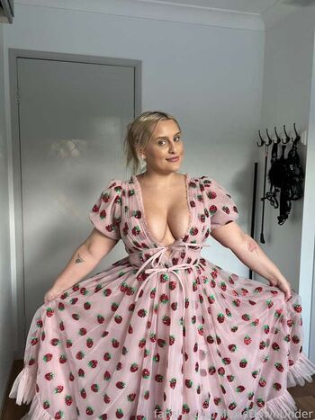 Full leaked Alexisdownunder private onlyfans photo