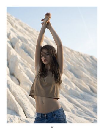 Full leaked Alexleeaillon private onlyfans photo