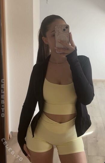 Full leaked Aliia private onlyfans photo