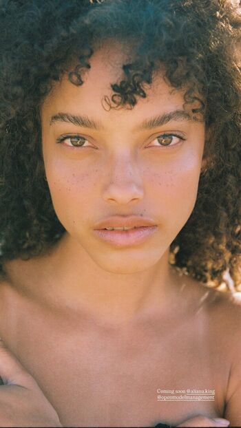 Full leaked Aliana king page private onlyfans photo